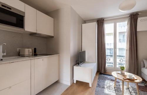 Parc-de-Montsouris Appartement | Take It Easy in This Stylish Architect Flat