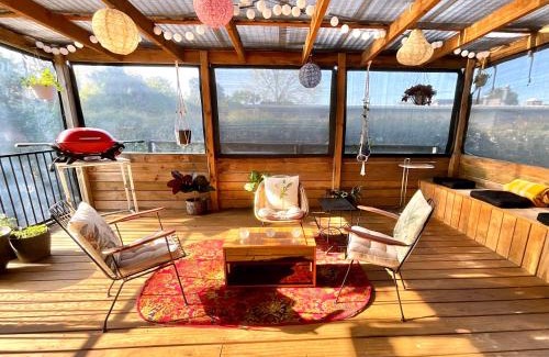 Tauranga Maison | Take The Pressure Down
