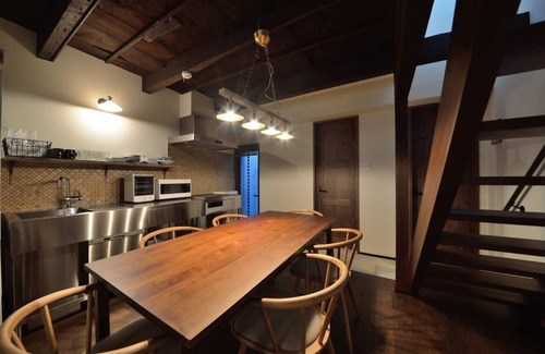 Karasuma Appartement | Luxe Kyoto Machiya Takeya Gojo Ouest