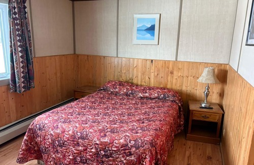 Destruction Bay Hôtel | TALBOT ARM MOTEL