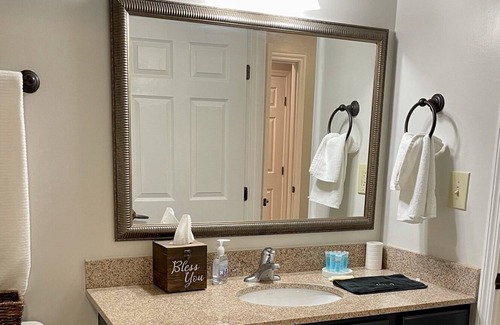 Capitol Hill Copropriété | Tallahassee Center 1 Bed 1.5 Bath - Downtown and Close to Everything!