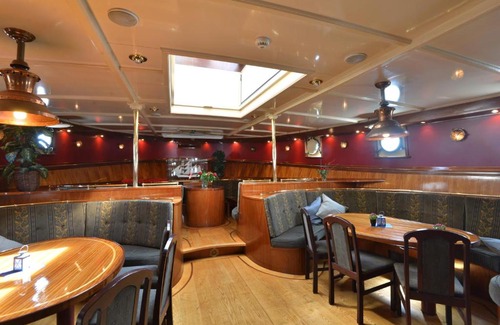 Mitte-Sud Hôtel | Tallship Artemis Bremerhaven