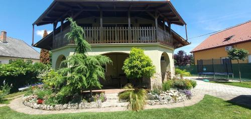 Balatonkeresztur Appartement | Tamási Villa