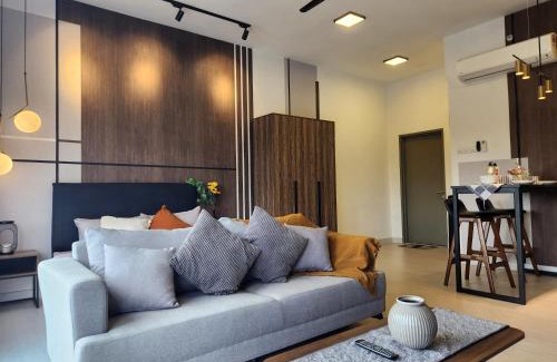Taman Equine Appartement | Taman Equine Comfy Studio#Greenery View#4 pax#Aeon Mall