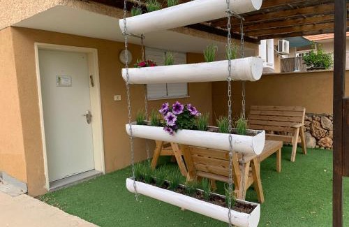 Arad Cabine | Tamar's House