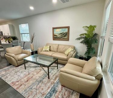 Ybor City Maison | Tampa Lounge in Ybor