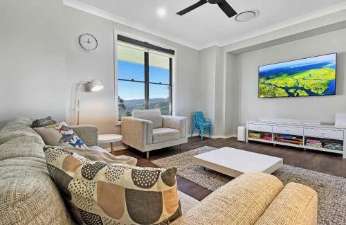 Glendon Brook Maison | Tangory Rise