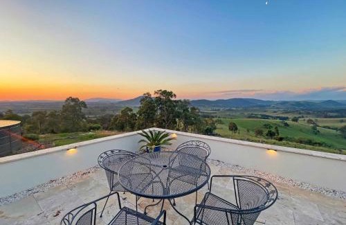 Glendon Brook Maison | Tangory Rise