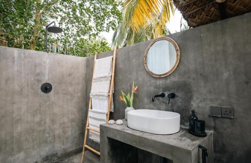 Kathaluwa Villa | Tao House Jungle Boutique Villas