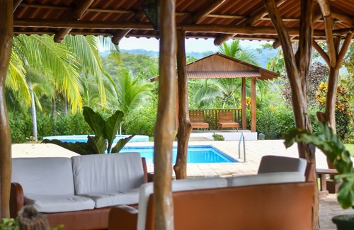 Tarcoles Chalet De Ski | Tarcoles Birding Lodge