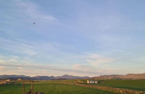 Millom Maison | Tarn Bay Retreat- Sea- Fells- Beach- Views-Farm