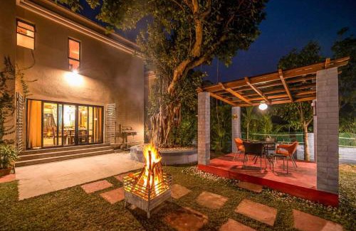 Raichak Appartement | Taruchaya by VEO - Part of StayVista