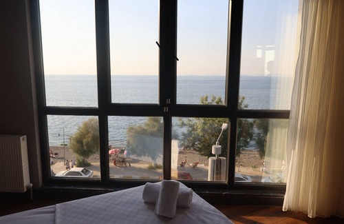 Cinarcik Lit Et Petit-Déjeuner | Tasliman Otel
