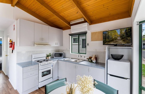 Belmont Autre | Tasman Holiday Parks - Geelong