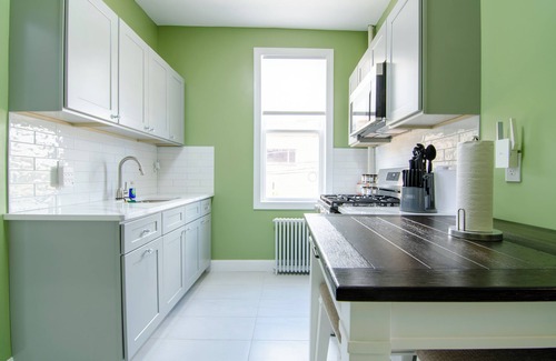 Industry Appartement | Taste of Honey - 10 Mins To NYC - Brand New