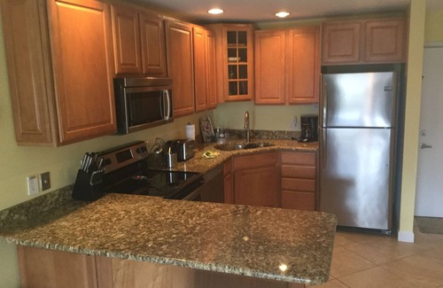 Fort Pierce Copropriété | Bon goût et accueillant une chambre / une salle de bains Ocean Village Condo!
