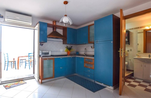 Sant'Agata di Militello Appartement | Tasteful top floor apartment with great roof terrace with beautiful sea view.