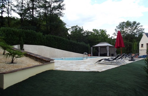 Cenac-et-Saint-Julien Cottage | Tastefully renovated, beautiful views, close to many sights and amenities.