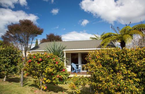 Hahei Cabine | Tatahi Lodge Beach Resort