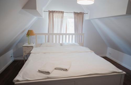 gmina Krosnice Villa | Tatarska Zagroda - Agroturystyka Dolina Baryczy Noclegi - Domek Danielek