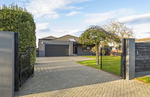 Richmond Heights Cottage | Taupo Escape - Maison de vacances Rainbow Point