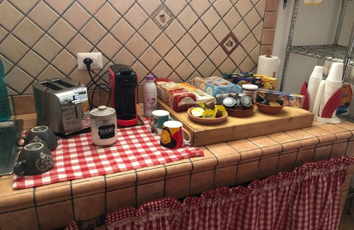Carbonia Appartement | Tavernetta accogliente