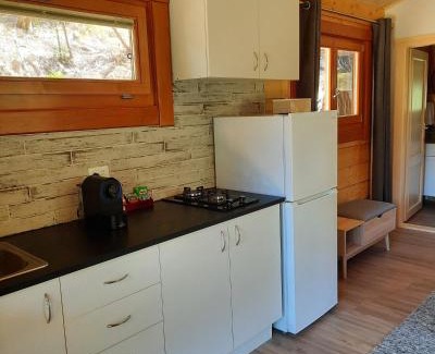 Ships Cove Maison | Tawa Cove Cabins