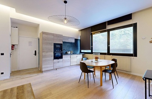 12th Arrondissement Appartement | TBS 59 - Appartement élégant et moderne