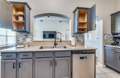 North Central Carrollton Maison | TCH - 3bd/2.5ba home in Carrollton with Workspace