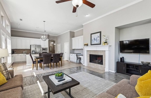 Stewart Creek Estates Maison | Maison meublée 3BR / 2BA à West Frisco près de Legacy / Liban