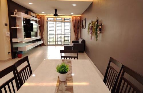 Taman Desa Tebrau Appartement | TCR-JB Tebrau City Walk Distance to Ikea Toppen & Aeon Mall