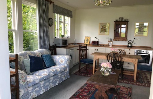 Kahutara Cabine | Te Kopura Lodge