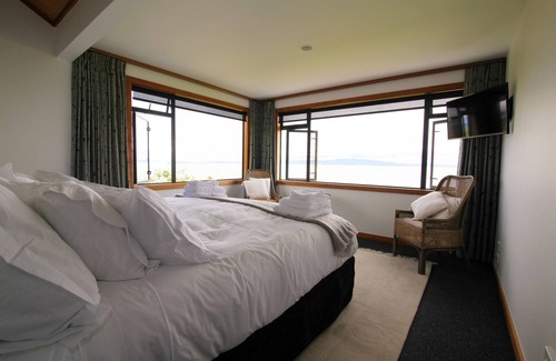 Te Puru Cabine | Te Puru Beach Lodge