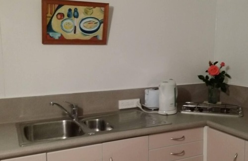 Hastings Cottage | Retraite rurale et caravane Te Whare
