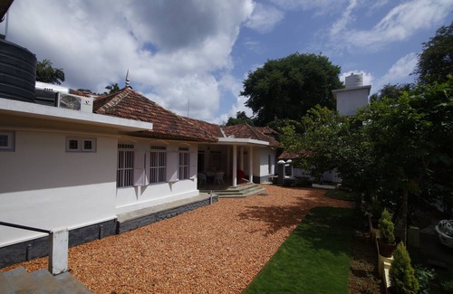 Onamthuruth Maison | Teak Grove Country House