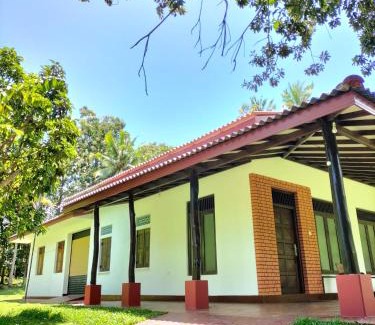 Talalla Appartement | Teak Shade Villa