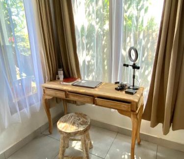 Banjarangkan Maison | Teba Bakas Guest House
