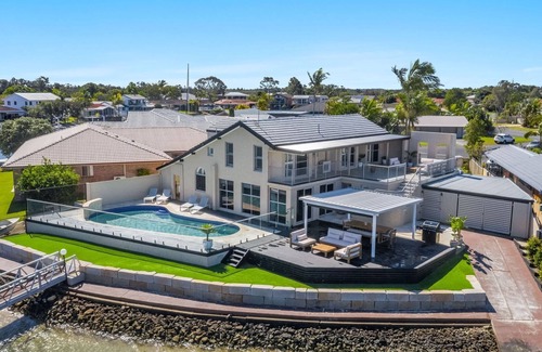Yamba Maison | Tecoma 3 | Ultimate Waterfront