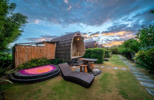Toya Bungkah Cabine | Tegal Bamboo Cottages & Private Hot Spring
