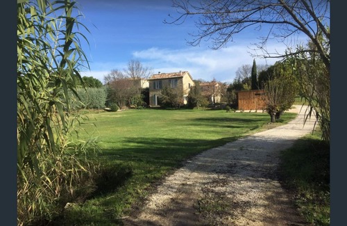 Bagard Maison | Télétravail dans un gîte à la campagne. Repos et calme garanti !