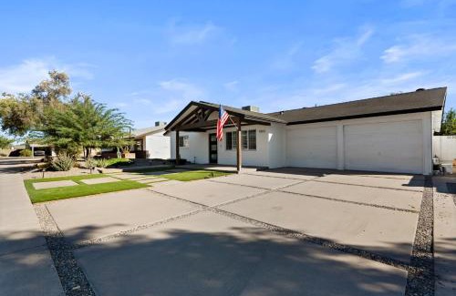 Gililland Maison | Tempe Modern Farmhouse