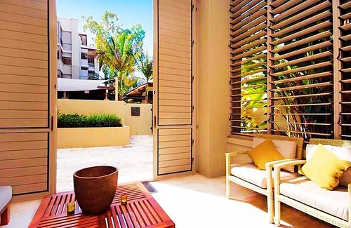 Palm Cove Maison | Temple 121 Palm Cove With Courtyard
