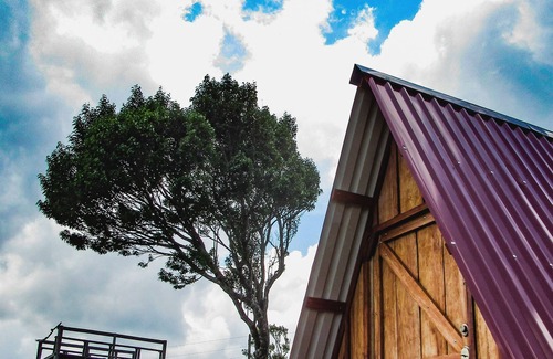 Bagaces Chalet De Ski | small alpine hut