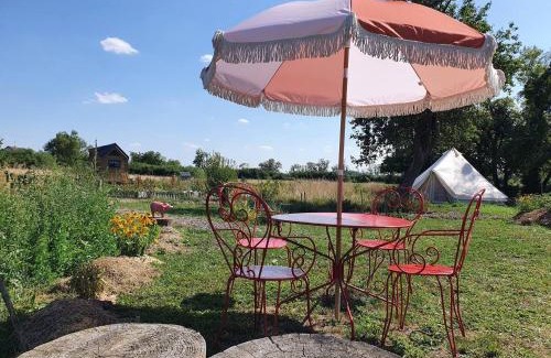 Auboncourt-Vauzelles Autre | Tente confortable pour 4 personnes