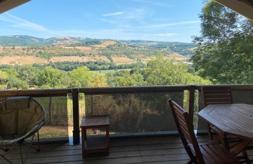 Bessuejouls Autre | Tente Lodge avec vue sur l'Aubrac