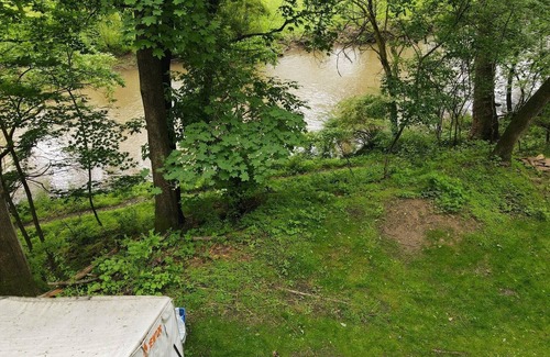 Bethlehem Location De VR | Tentrr - Sycamore Hill Farm Creekside