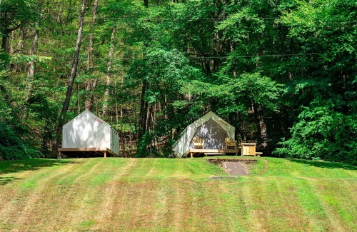 Millerton Location De VR | Tentrr State Park Site - NY Taconic State Park: Rudd Pond A - Double Camp