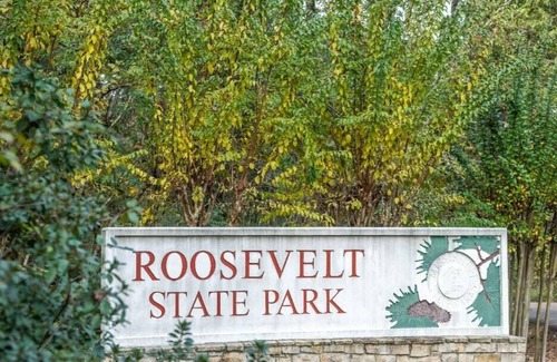 Morton Location De VR | Tentrr State Park Site - Mississippi Roosevelt State Park - I - Single Camp