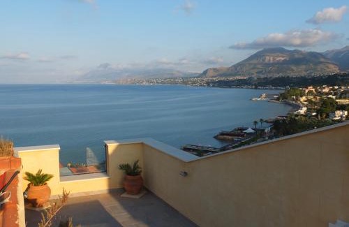 Santa Flavia Maison | Tenuta Sperlinga - Il Campanile