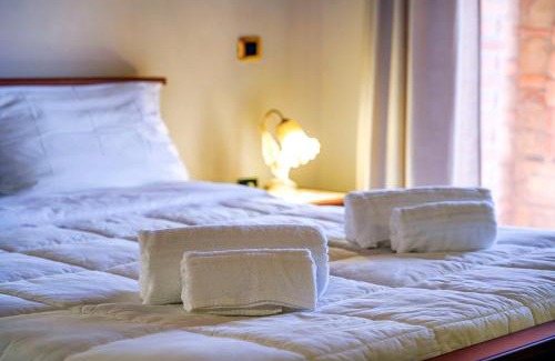 Rossano Lit Et Petit-Déjeuner | Tenuta Un Posto Al Sole Luxury B&B